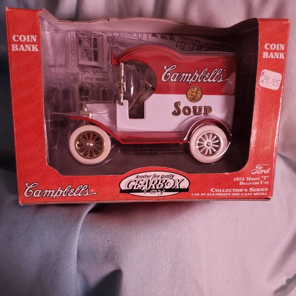 Collectors Die cast metal gearbox toy coin bank, 1912 Ford truck - Picture 6 of 6